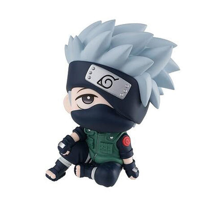 naruto and kakshi figurines