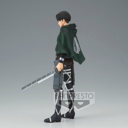 levi standing figure