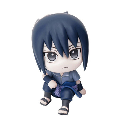 naruto and kakshi figurines